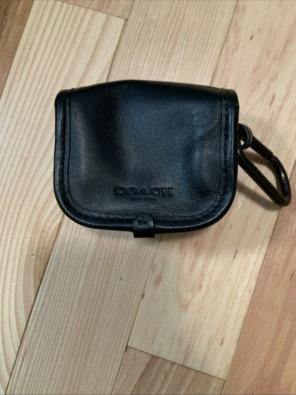 Coach Heritage mini bag charm/ Coin purse/AirPod case/Card case/keyring. - Picture 2 of 8
